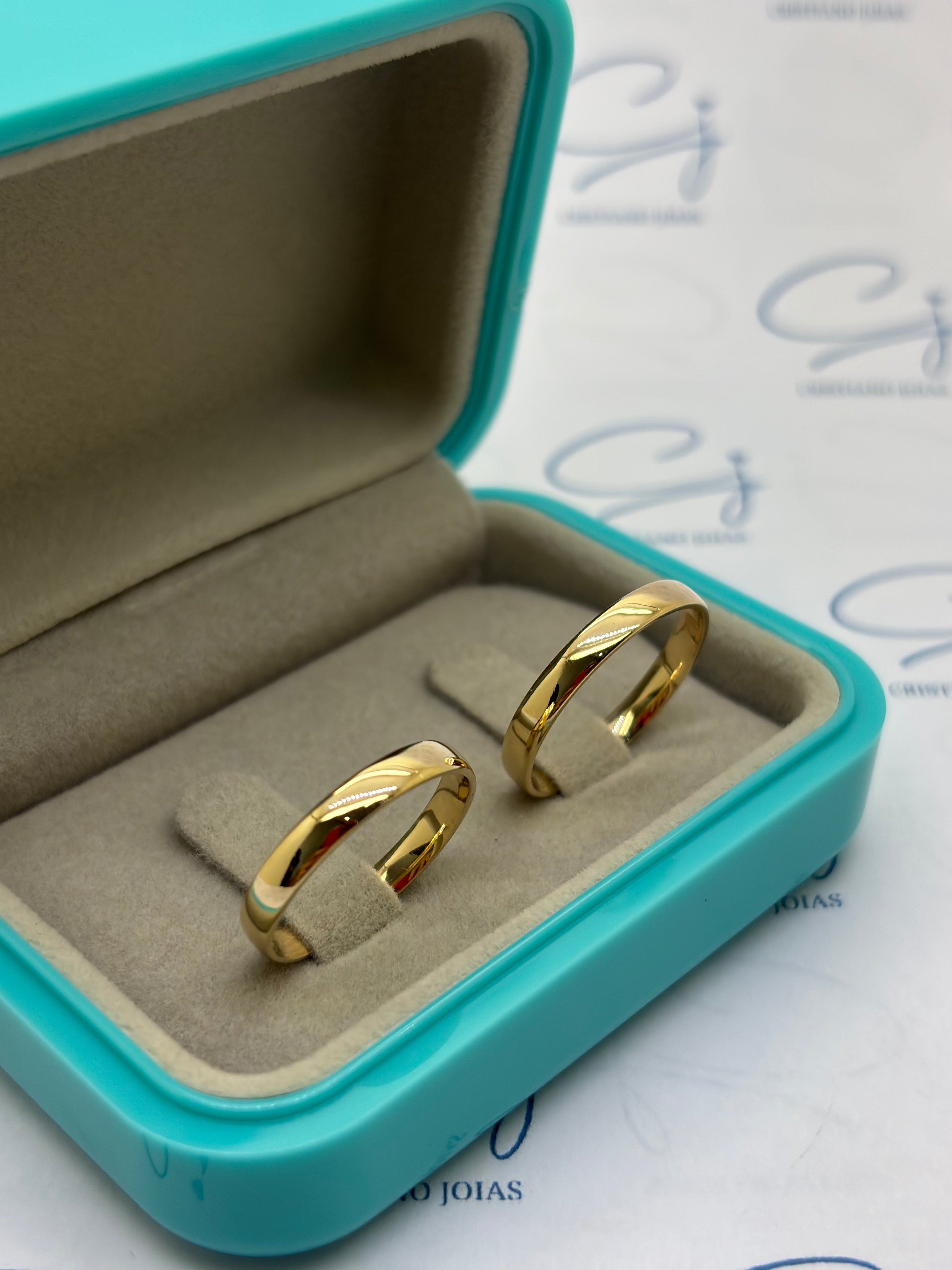 PAR DE ALIANÇAS CLASSICAS